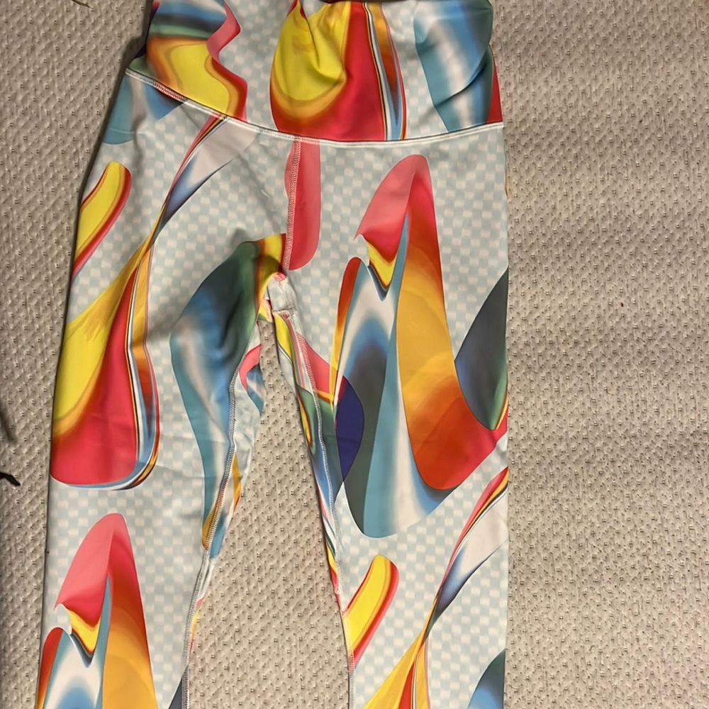 Multicolored Fabletics leggings size medium